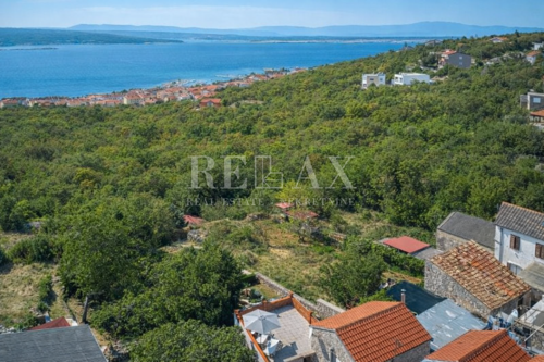 Crikvenica - prekrasna kamena kuća na mirnoj lokaciji
