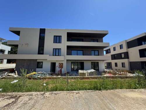 Trosoban stan s pogledom na medulinsku lokvu, Medulin, Istra