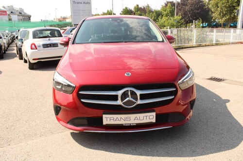 Mercedes-Benz klasa B 180d AUTOAMTIK *LED, NAVIGACIJA, KAMERA*
