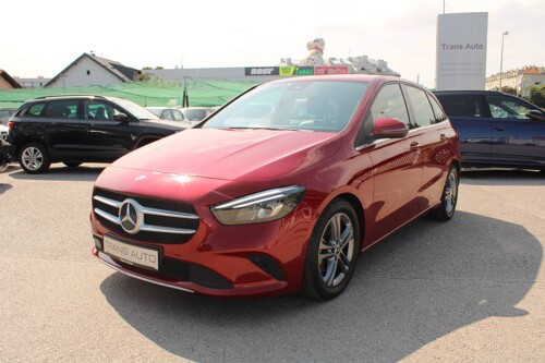 Mercedes-Benz klasa B 180d AUTOAMTIK *LED, NAVIGACIJA, KAMERA*