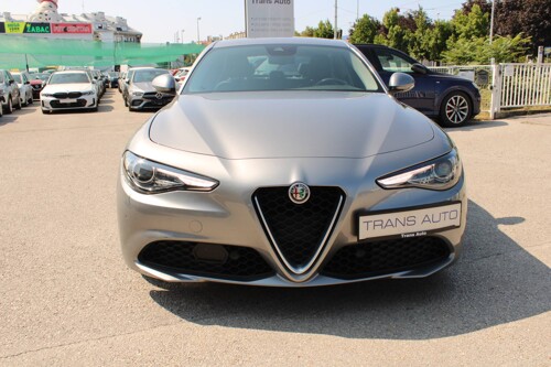 Alfa Romeo Giulia 2.2 Mjt AUTOMATIK 190ks *NAVIGACIJA, KAMERA*
