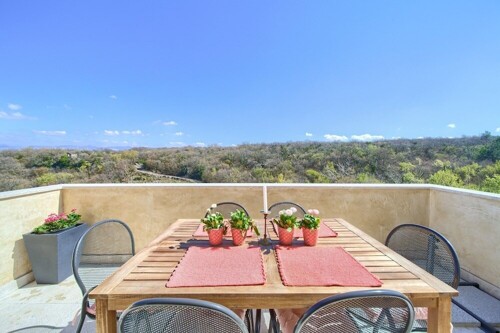 Renovirana kamena kuća,Krk, Primorsko-goranska županija