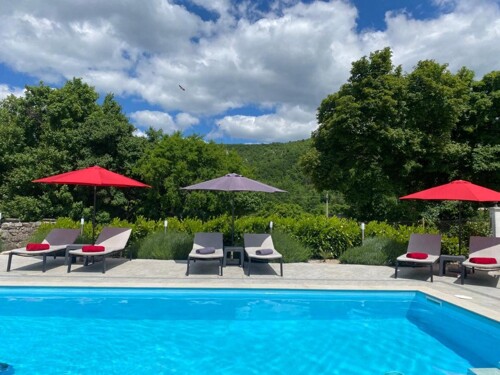 Dvije kuće okružene prirodom, Brest, Istra