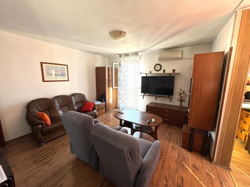 Stan na dobroj lokaciji u gradu, Pula, Istra