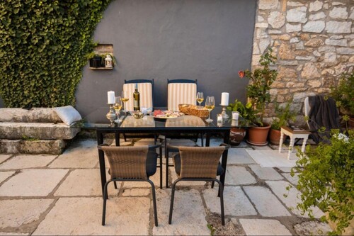 Kamena kuća sa dva stana u okolici Poreča, Istra