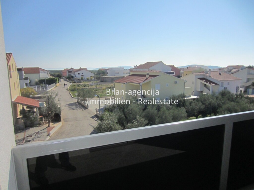 Image 4784118 - 11