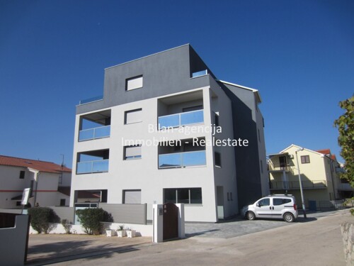Stan, Vodice, 133,58 m2, 3 spavaće sobe