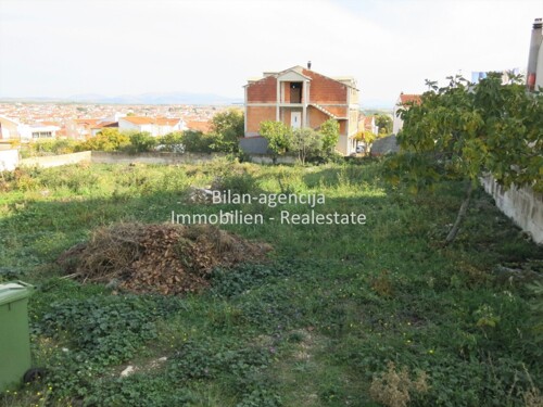 Vodice, građevinsko zemljište, 1513 m2