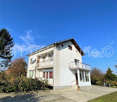 Obiteljska kuća, 230 m2