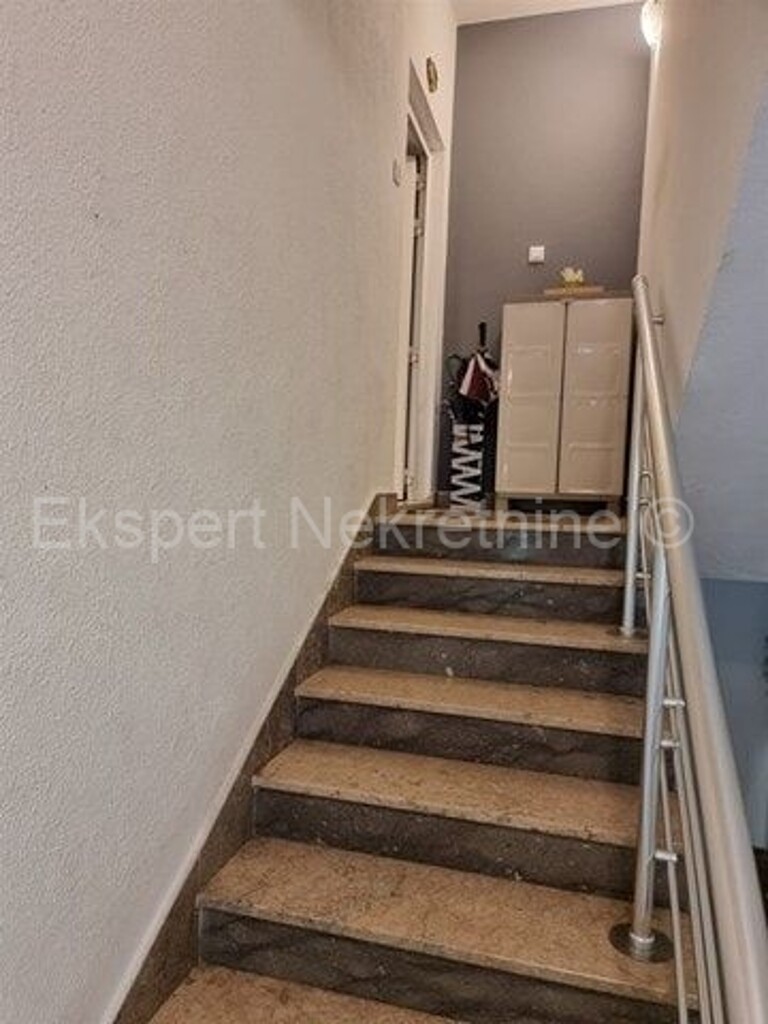 Image 4818804 - 8
