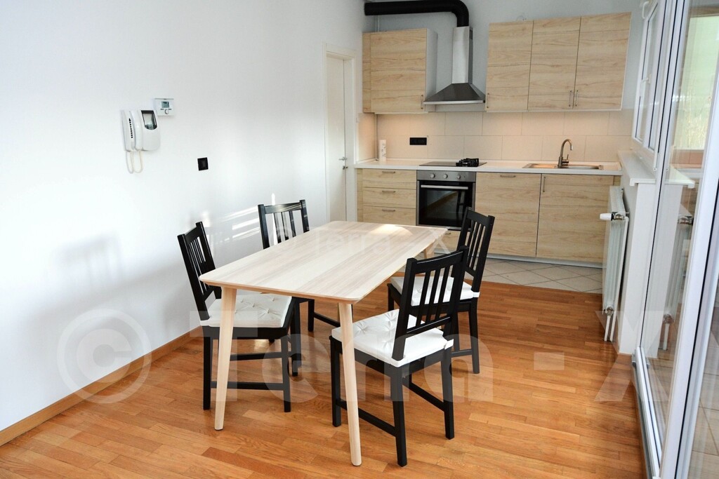Image 4818832 - 1