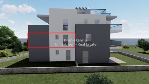 Thumbnail 4824035 - 8