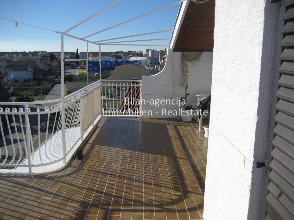 Image 4826908 - 8
