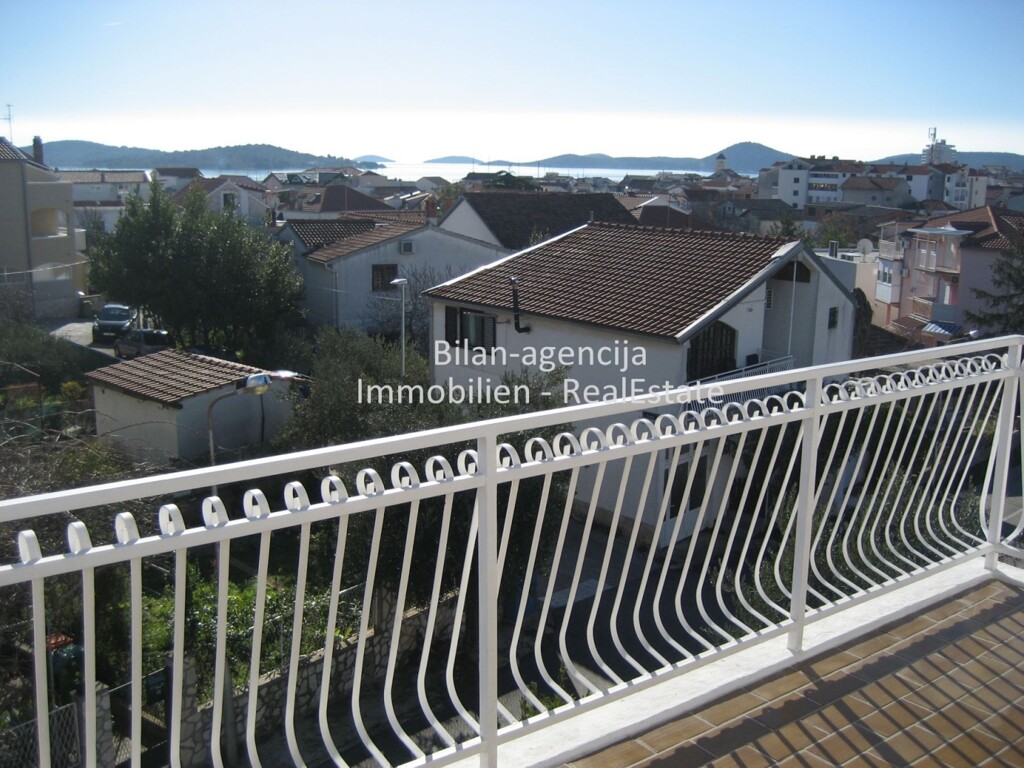 Image 4826908 - 10