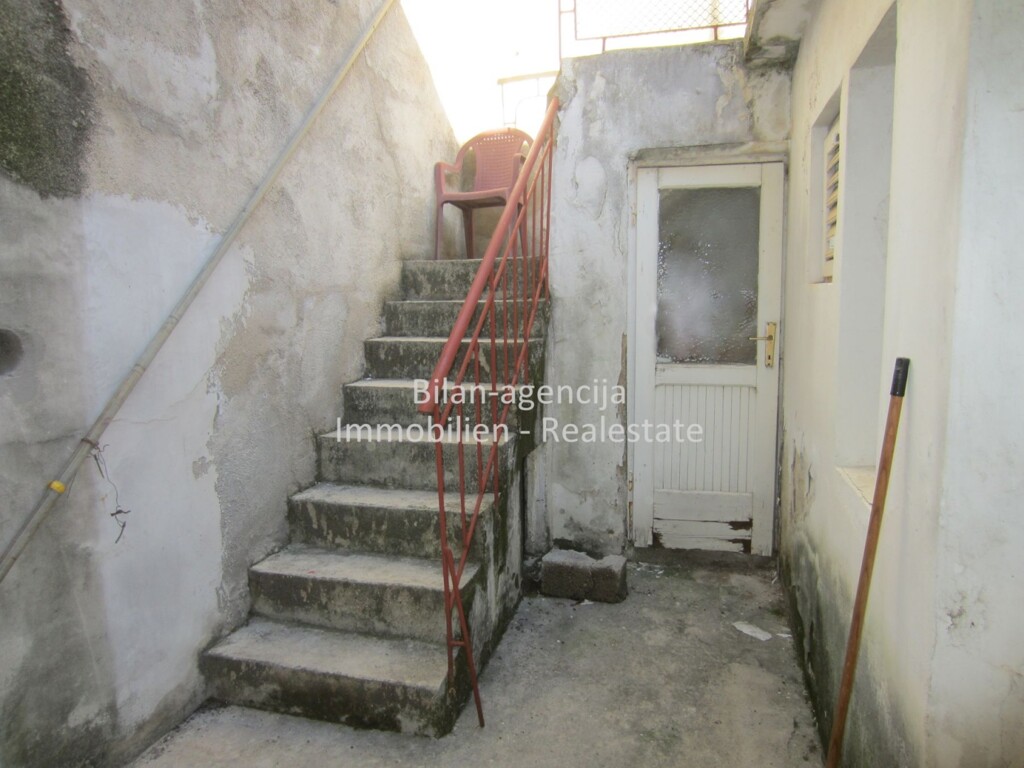 Image 4830257 - 13