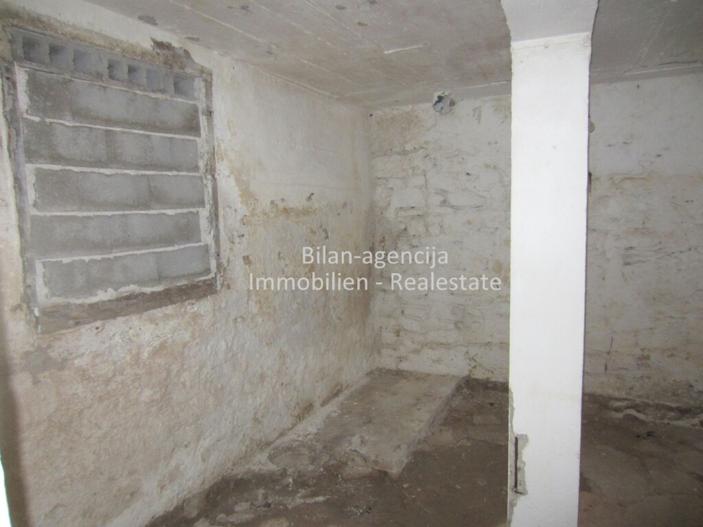 Image 4830257 - 15