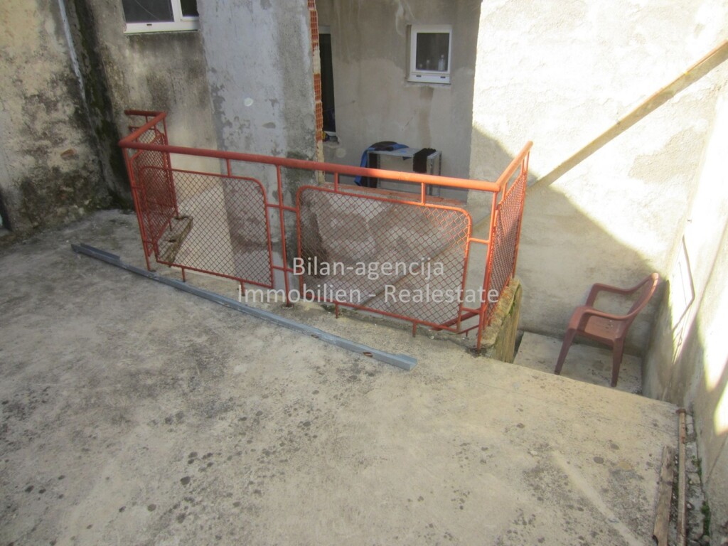 Image 4830257 - 6
