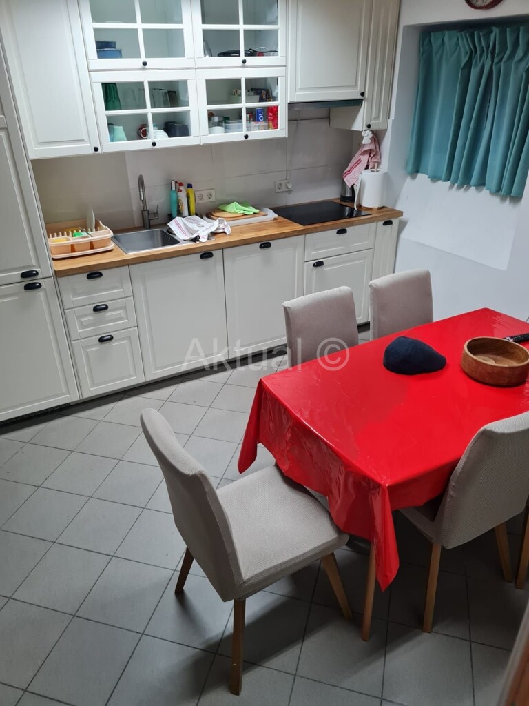 Image 4833243 - 19