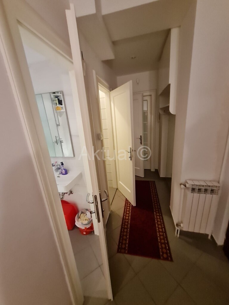Image 4833243 - 8