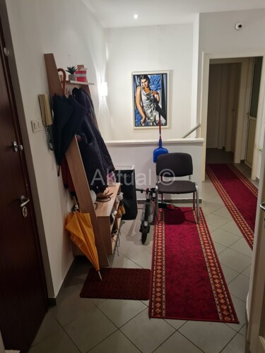 DVOETAŽNI NAMJEŠTEN STAN, 93 m2, ZAGREB, CENTAR - ODLIČNA INVESTICIJA