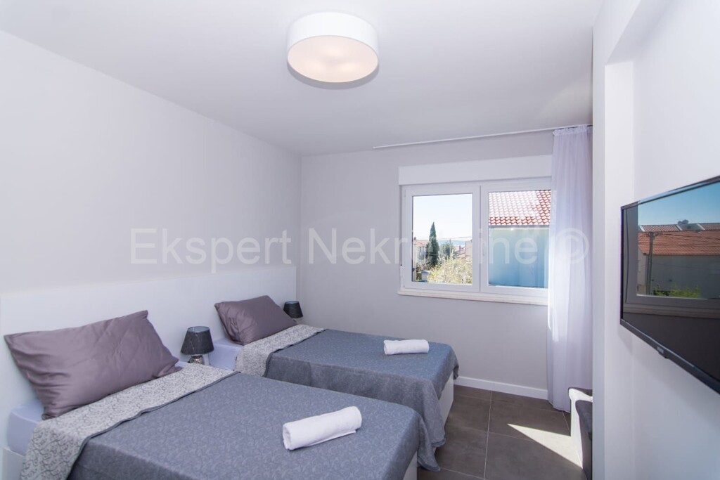 Image 4834260 - 8