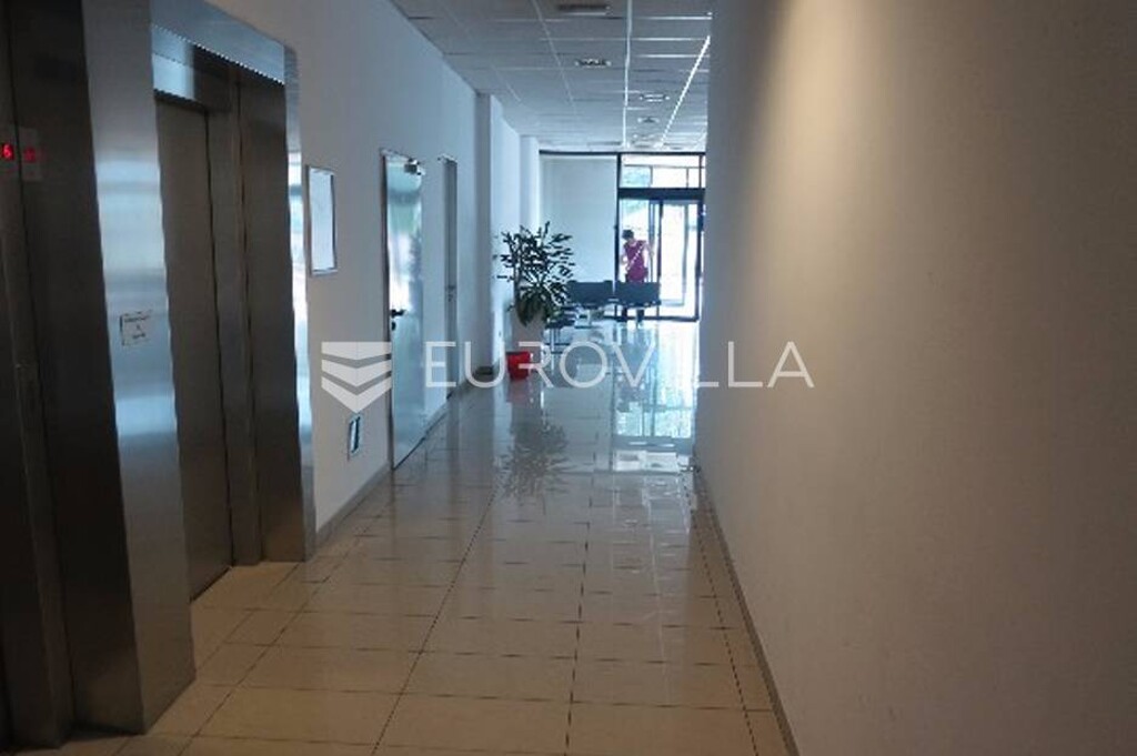 Image 4839131 - 3