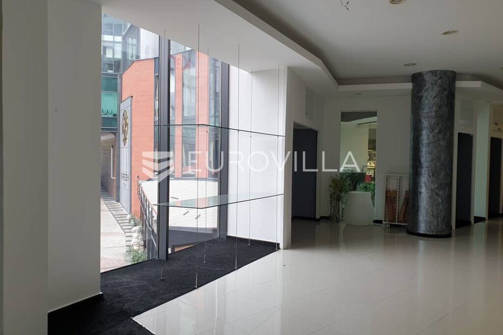 Image 4839741 - 3