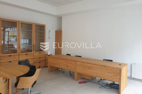 Maksimirska, poslovni prostor 48 m2 za prodaju