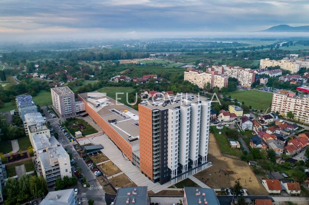 Image 4840361 - 8