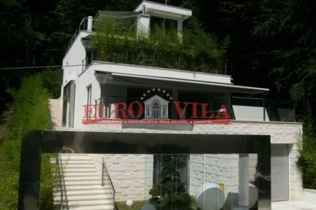 Image 4840420 - 1