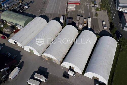 Poslovni kompleks u Sesvetama s 18.000 m2 zemljišta