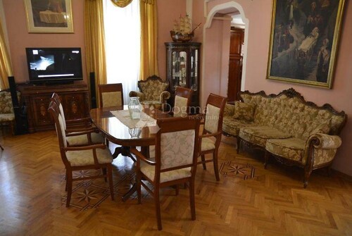 Thumbnail 4841950 - 4