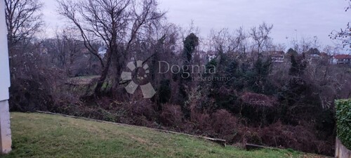 Thumbnail 4841986 - 6