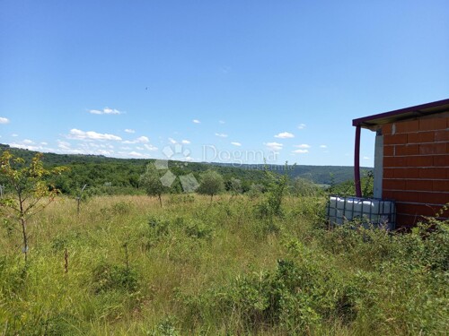 Thumbnail 4842655 - 8