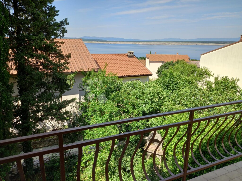 Image 4842745 - 8