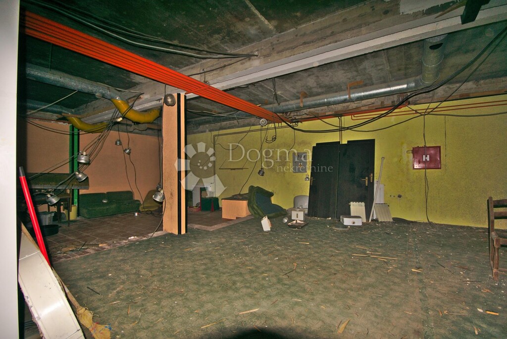 Image 4843204 - 23