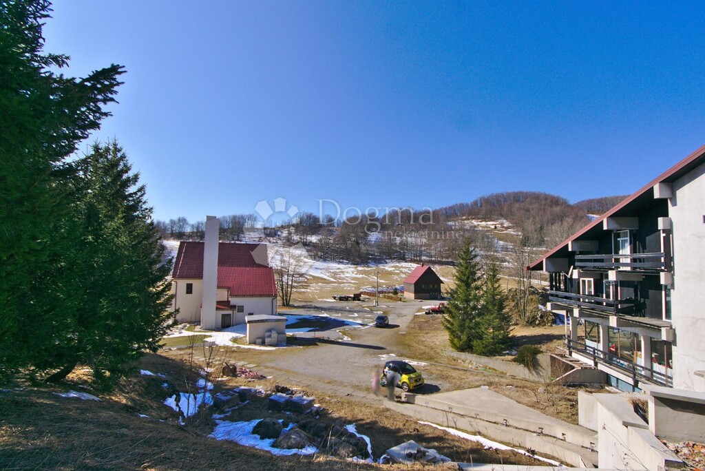 Image 4843204 - 9