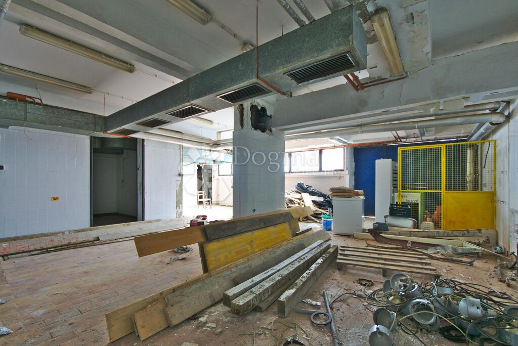 Image 4843204 - 24
