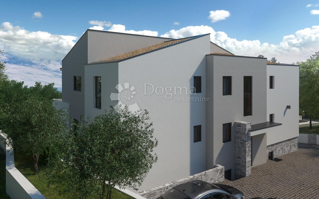 Image 4843218 - 6