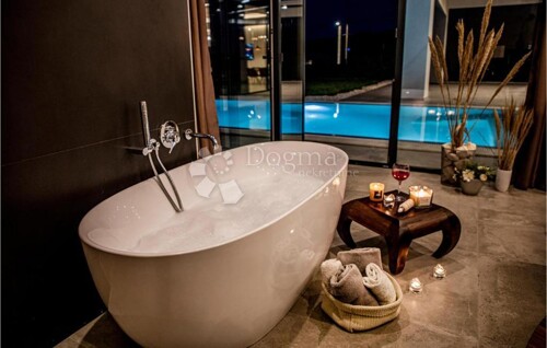 Thumbnail 4843626 - 17