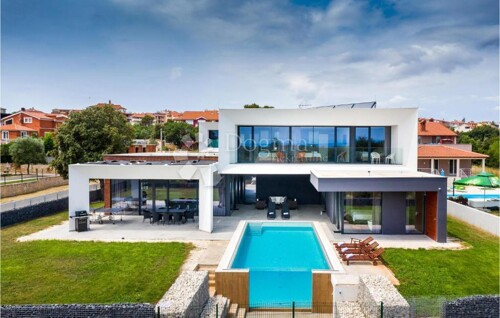 Thumbnail 4843626 - 18