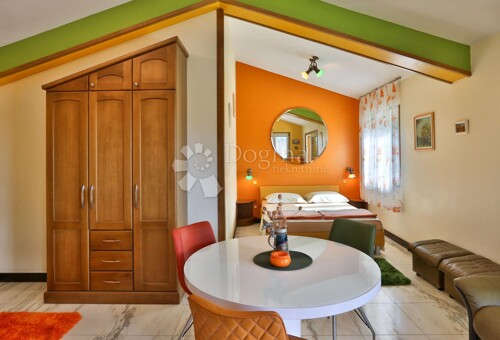 Thumbnail 4844024 - 7