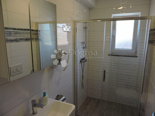 Thumbnail 4844397 - 15