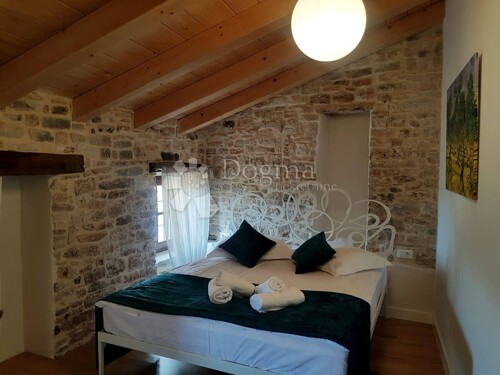 Thumbnail 4844860 - 21