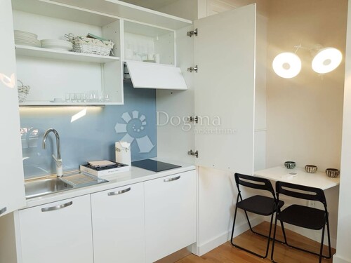 Thumbnail 4844860 - 12