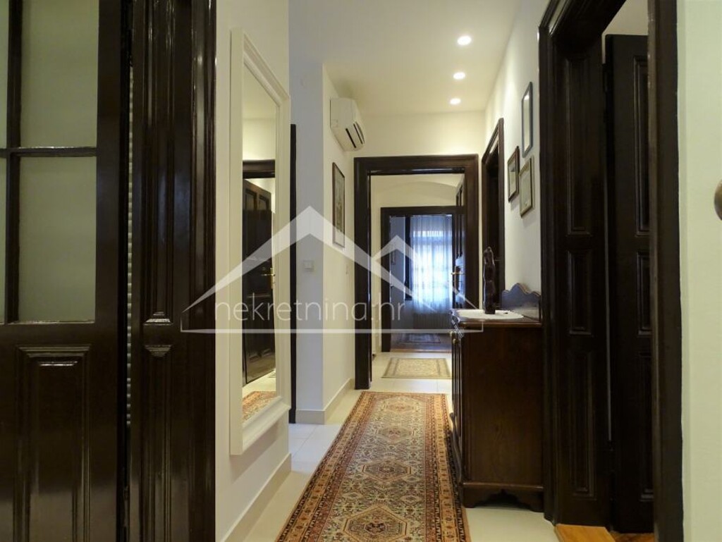 Image 4846480 - 9