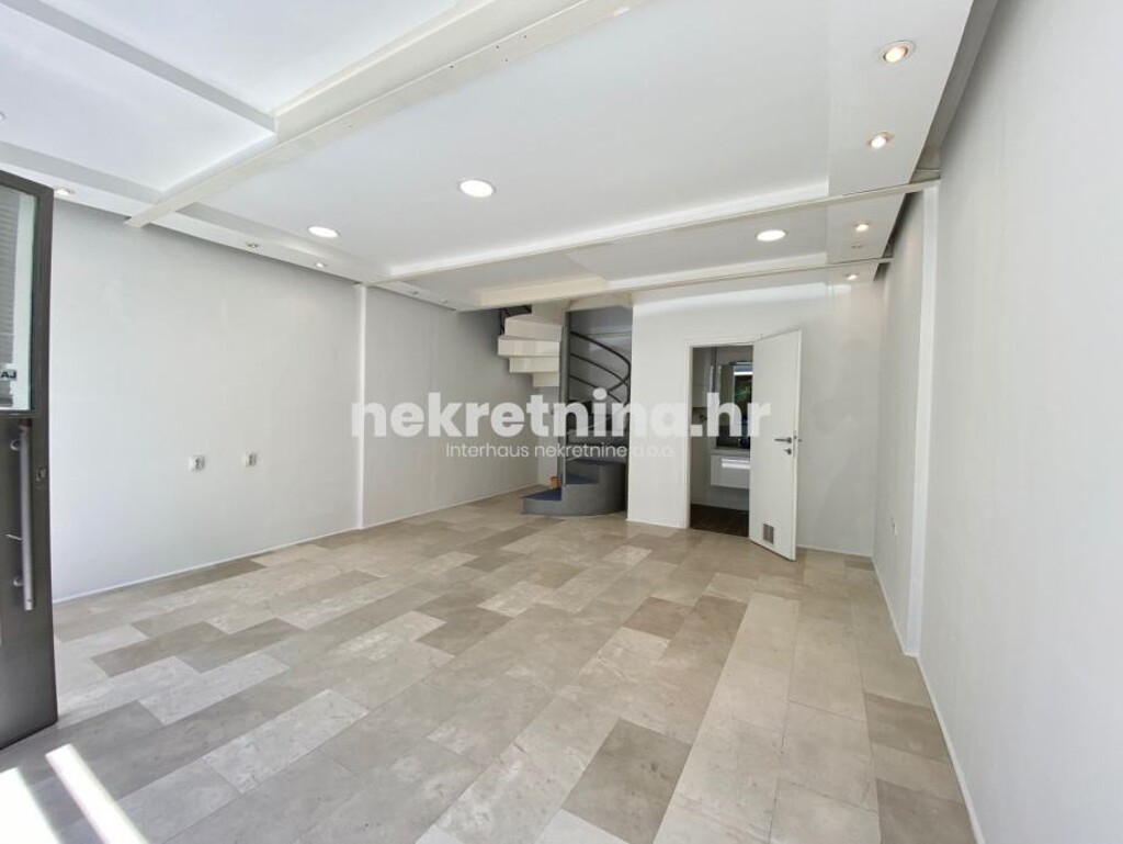 Image 4846481 - 14