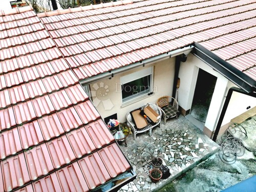 Thumbnail 4858311 - 10