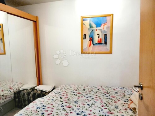 Thumbnail 4858311 - 15