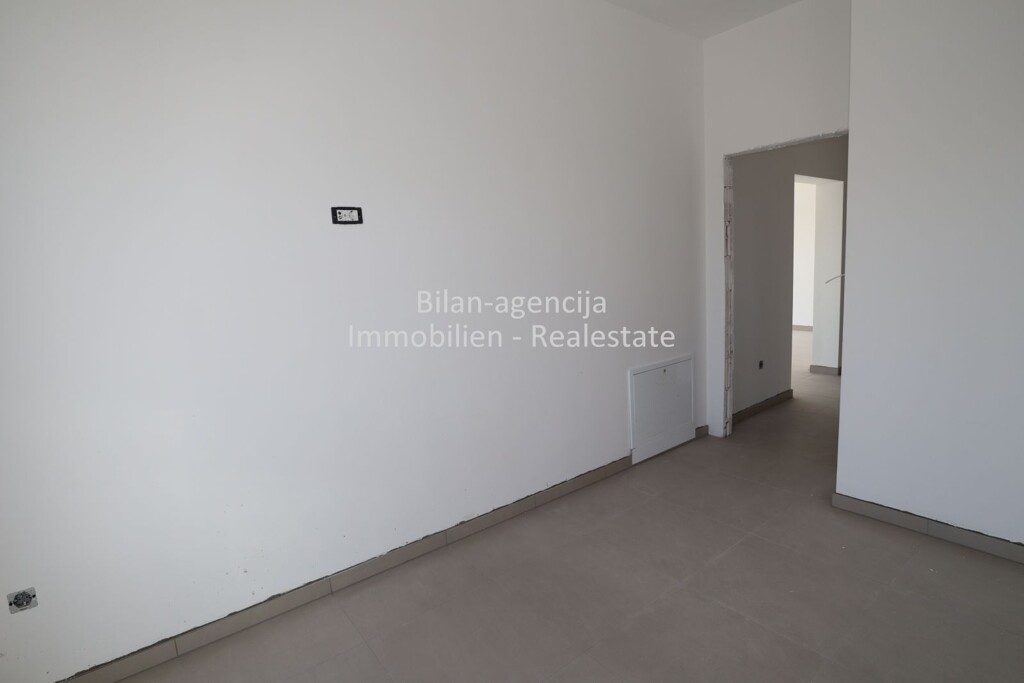 Image 4859343 - 6